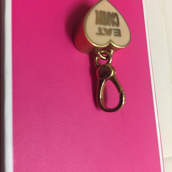Juicy Charm Heart Charm 💗💗💗 - Picture 5 of 5